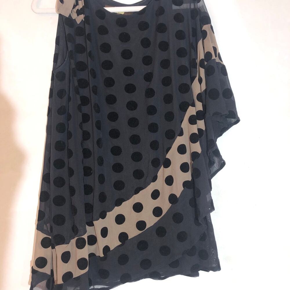 Designer: Eva Franco sleeveless black and brown sheer swaying polka dot blouse